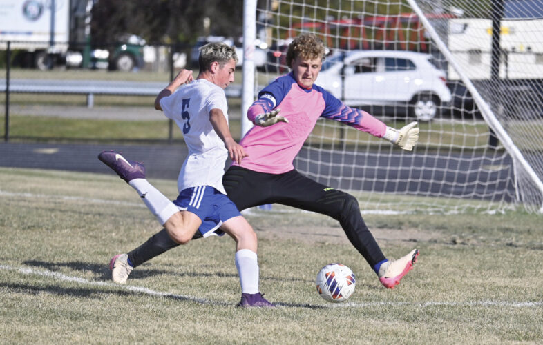 Grand Valley shuts out Lordstown, 3